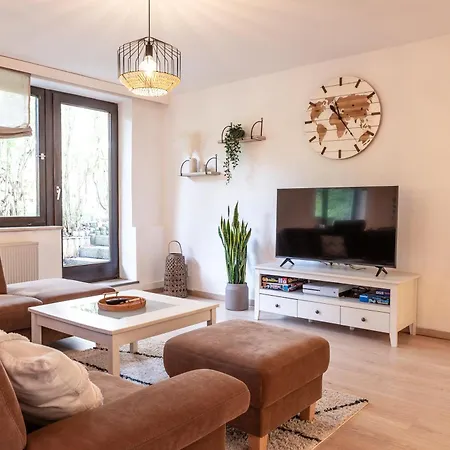 Alpenglück Apartamento *